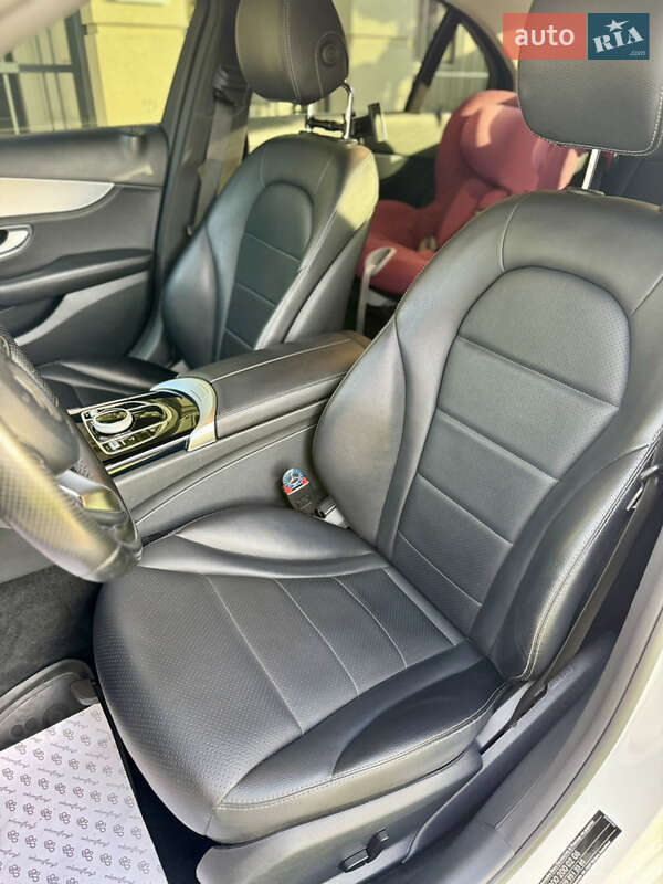 Седан Mercedes-Benz C-Class 2015 в Одессе