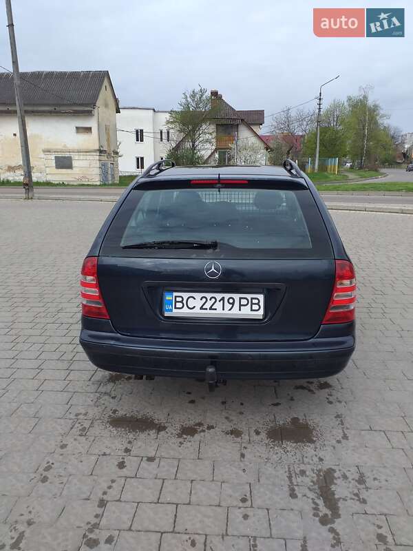 Универсал Mercedes-Benz C-Class 2004 в Дрогобыче