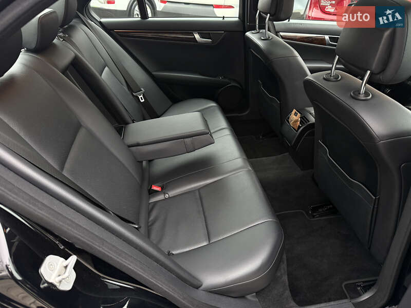 Седан Mercedes-Benz C-Class 2014 в Одессе