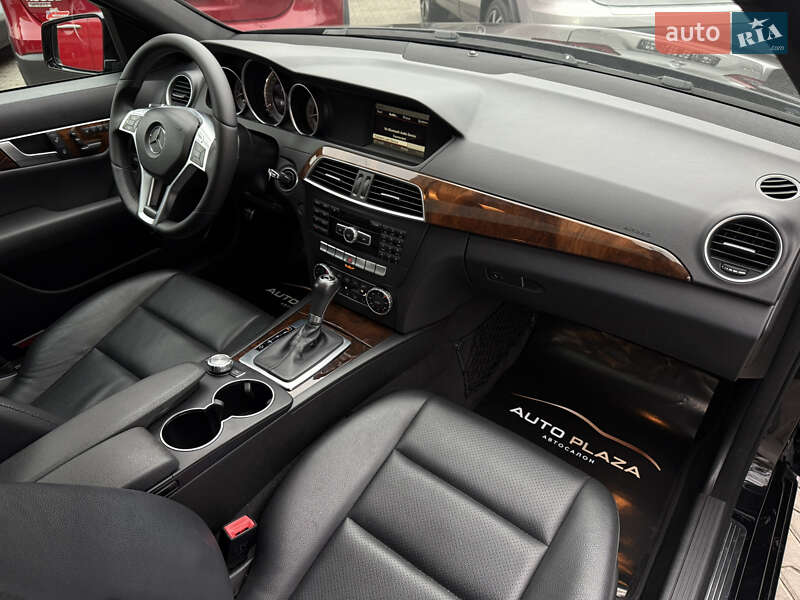 Седан Mercedes-Benz C-Class 2014 в Одессе