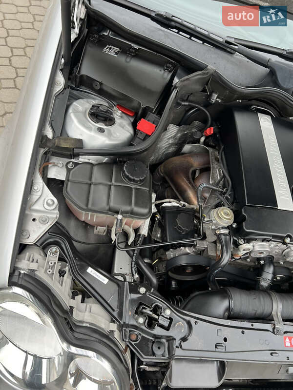 Седан Mercedes-Benz C-Class 2005 в Надвірній