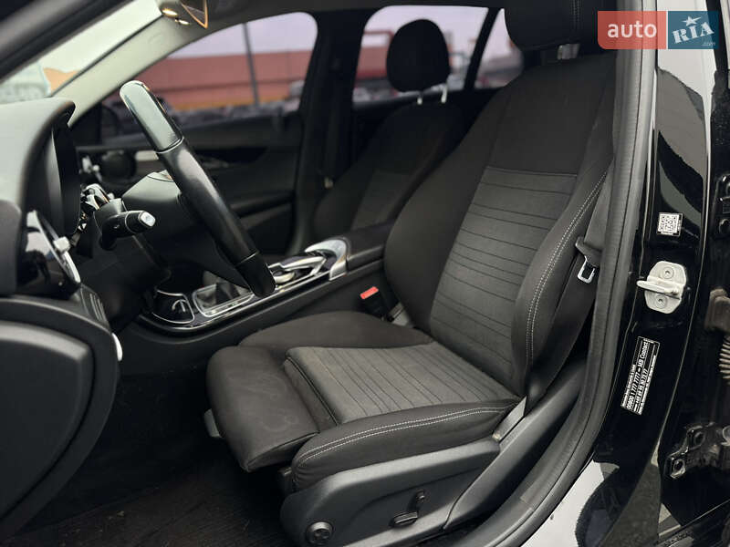 Універсал Mercedes-Benz C-Class 2015 в Києві фото 8 Універсал Mercedes-Benz C-Class 2015 в Києві
