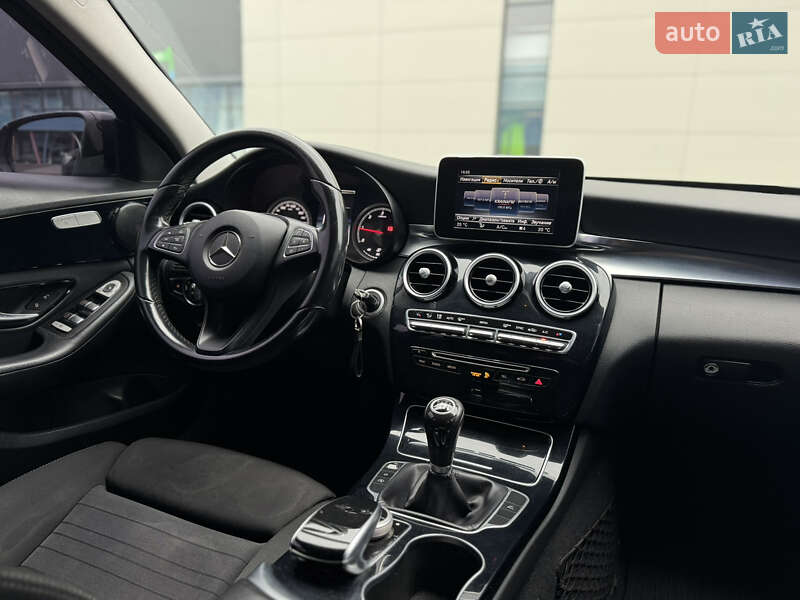 Універсал Mercedes-Benz C-Class 2015 в Києві фото 21 Універсал Mercedes-Benz C-Class 2015 в Києві