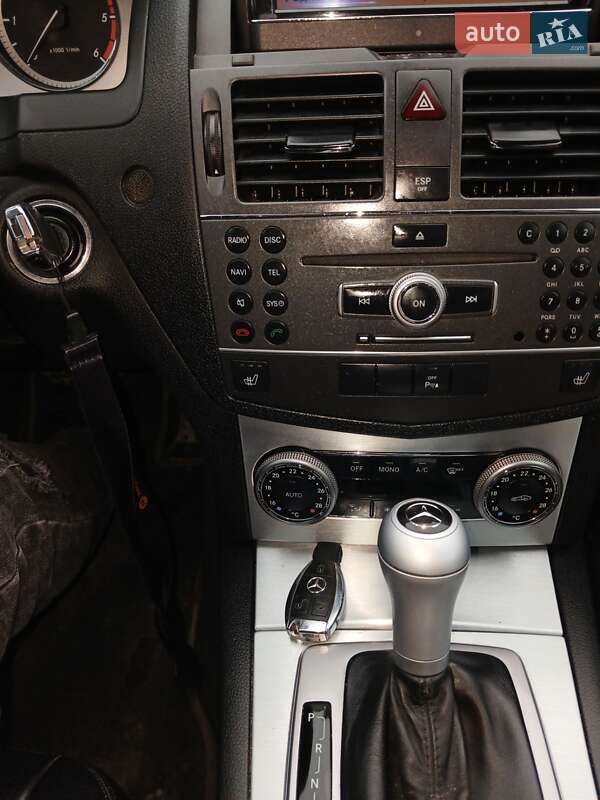 Универсал Mercedes-Benz C-Class 2010 в Ковеле