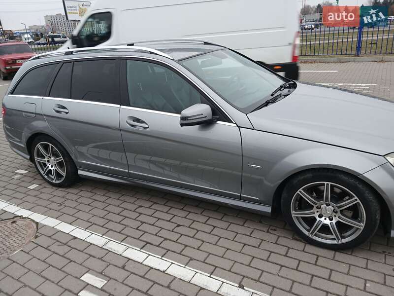 Универсал Mercedes-Benz C-Class 2010 в Ковеле