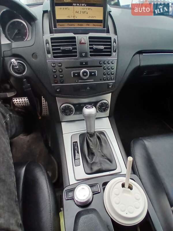 Универсал Mercedes-Benz C-Class 2010 в Ковеле