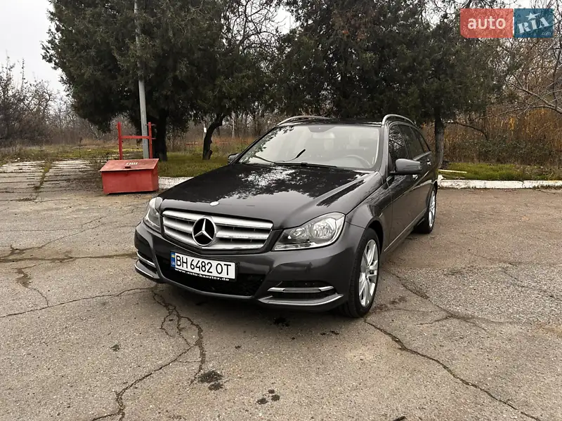 Mercedes-Benz C-Class