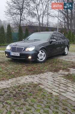 Седан Mercedes-Benz C-Class 2004 в Харькове