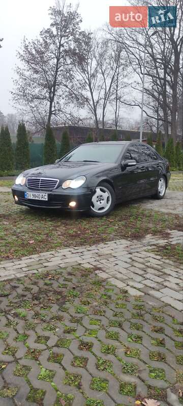 Седан Mercedes-Benz C-Class 2004 в Харькове фото 2 Седан Mercedes-Benz C-Class 2004 в Харькове