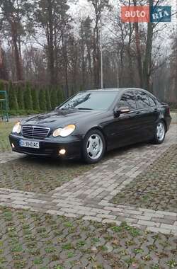 Седан Mercedes-Benz C-Class 2004 в Харькове