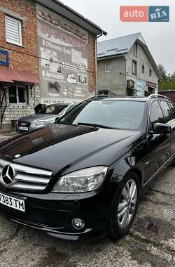 Універсал Mercedes-Benz C-Class 2010 в Новому Розділі