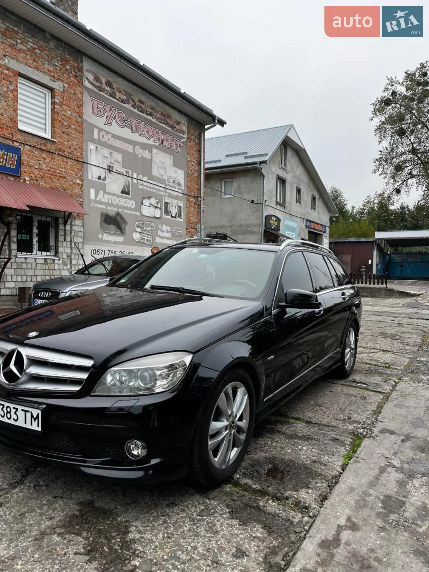 2010 Mercedes-Benz C-klasse - мініатюра 2