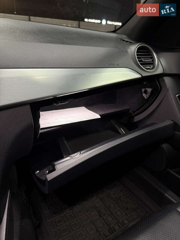 Седан Mercedes-Benz C-Class 2011 в Киеве