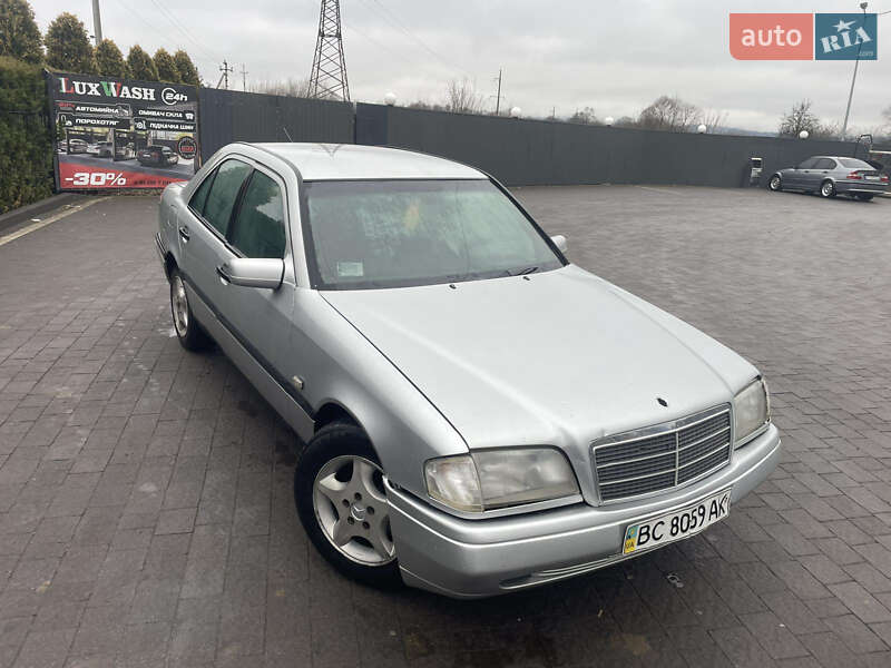 Mercedes-Benz C-Class 1996