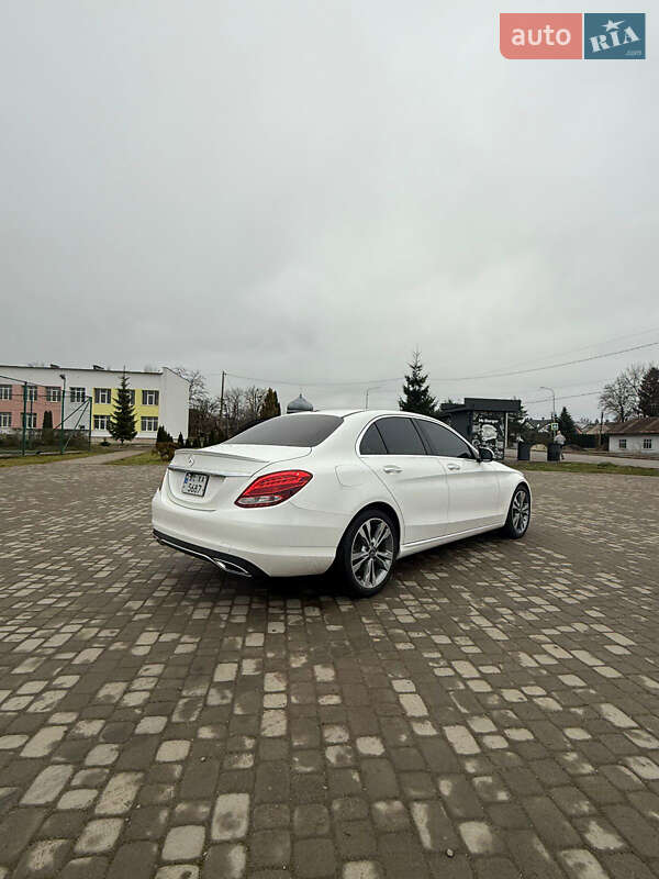 Седан Mercedes-Benz C-Class 2018 в Самборе