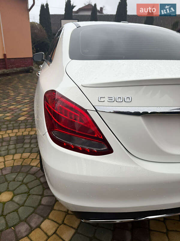 Седан Mercedes-Benz C-Class 2018 в Самборе