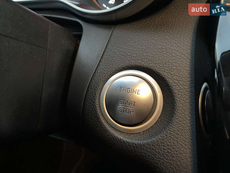 Седан Mercedes-Benz C-Class 2014 в Києві