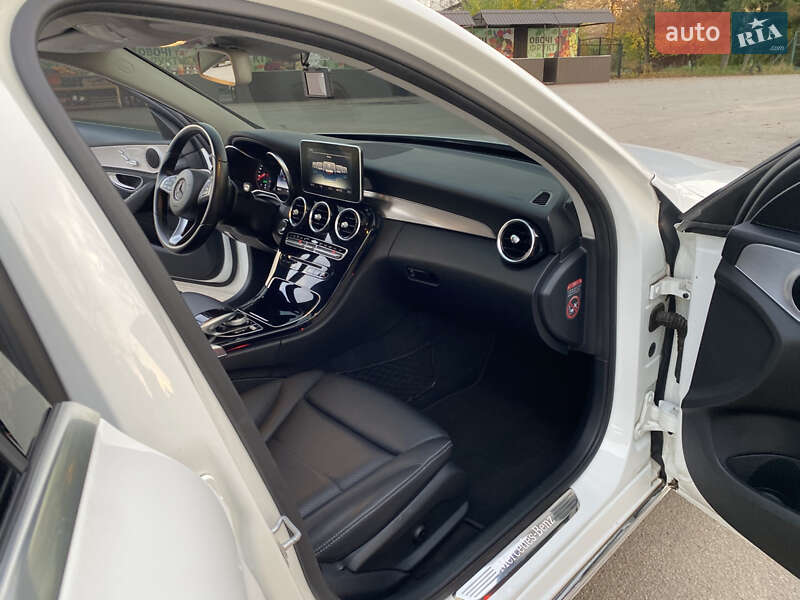 Седан Mercedes-Benz C-Class 2014 в Києві