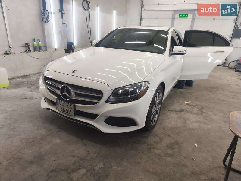 Седан Mercedes-Benz C-Class 2018 в Самборе