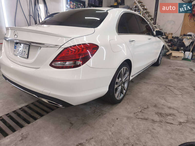 Седан Mercedes-Benz C-Class 2018 в Самборе