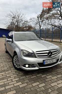 Універсал Mercedes-Benz C-Class 2012 в Ужгороді