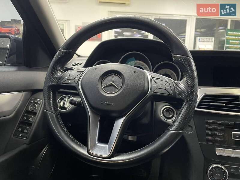 Универсал Mercedes-Benz C-Class 2013 в Киеве