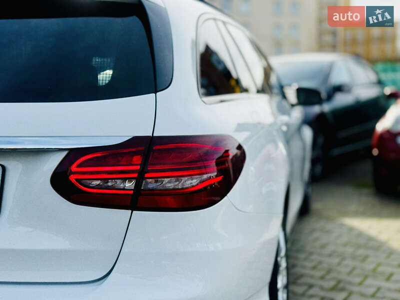 Універсал Mercedes-Benz C-Class 2019 в Одесі