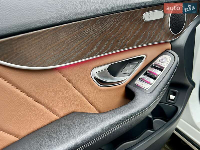 Седан Mercedes-Benz C-Class 2018 в Киеве фото 16 Седан Mercedes-Benz C-Class 2018 в Киеве