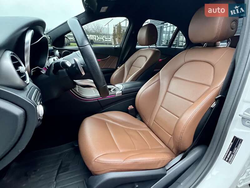 Седан Mercedes-Benz C-Class 2018 в Киеве фото 22 Седан Mercedes-Benz C-Class 2018 в Киеве