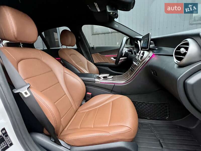 Седан Mercedes-Benz C-Class 2018 в Киеве фото 50 Седан Mercedes-Benz C-Class 2018 в Киеве