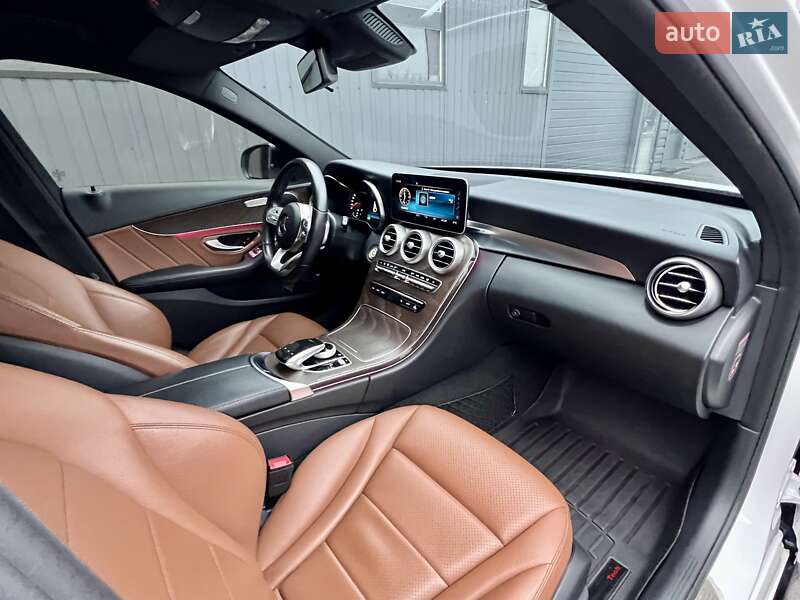 Седан Mercedes-Benz C-Class 2018 в Киеве фото 51 Седан Mercedes-Benz C-Class 2018 в Киеве