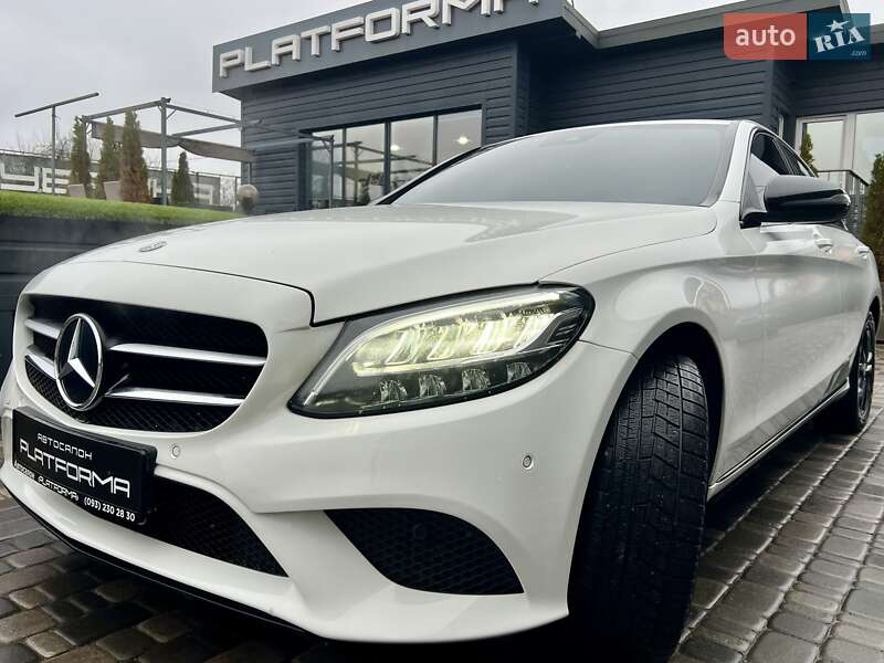Седан Mercedes-Benz C-Class 2018 в Киеве фото 75 Седан Mercedes-Benz C-Class 2018 в Киеве