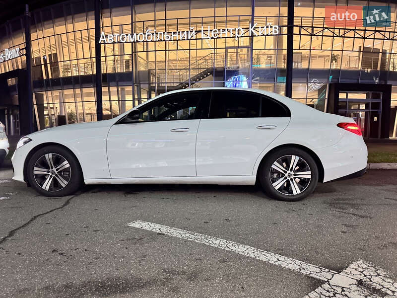 Седан Mercedes-Benz C-Class 2023 в Киеве фото 4 Седан Mercedes-Benz C-Class 2023 в Киеве