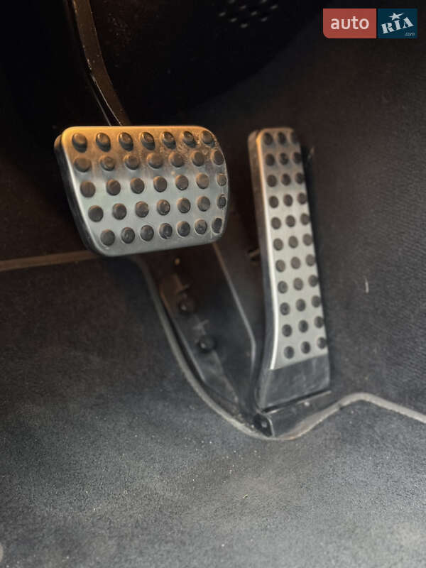 Седан Mercedes-Benz C-Class 2014 в Днепре