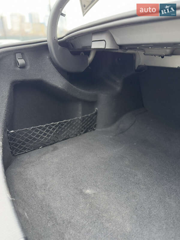 Седан Mercedes-Benz C-Class 2014 в Днепре