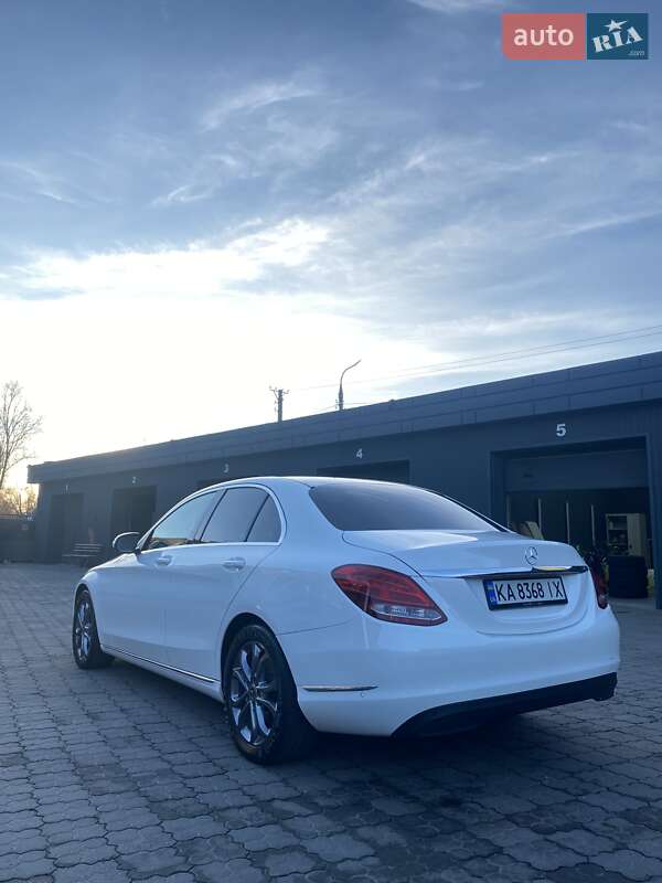 Седан Mercedes-Benz C-Class 2014 в Кривом Роге