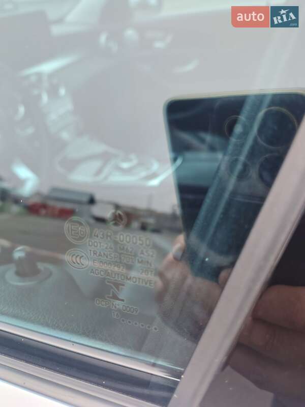 Седан Mercedes-Benz C-Class 2016 в Киеве