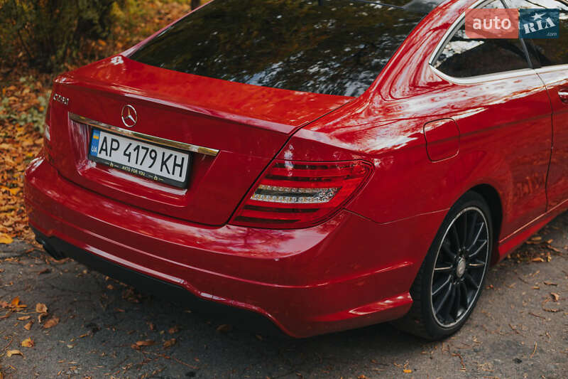 Купе Mercedes-Benz C-Class 2014 в Запорожье фото 2 Купе Mercedes-Benz C-Class 2014 в Запорожье