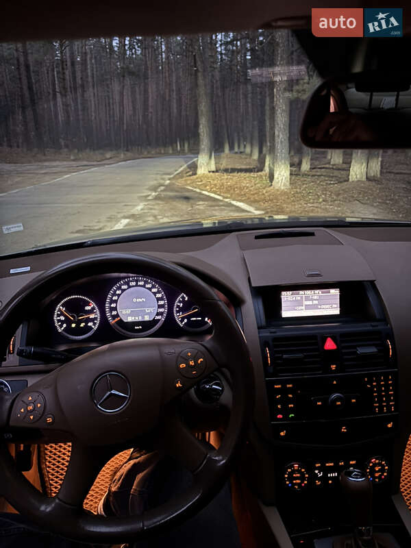 Седан Mercedes-Benz C-Class 2007 в Полтаві