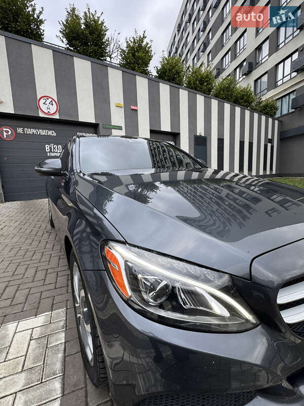 Седан Mercedes-Benz C-Class 2016 в Львове фото 8 Седан Mercedes-Benz C-Class 2016 в Львове