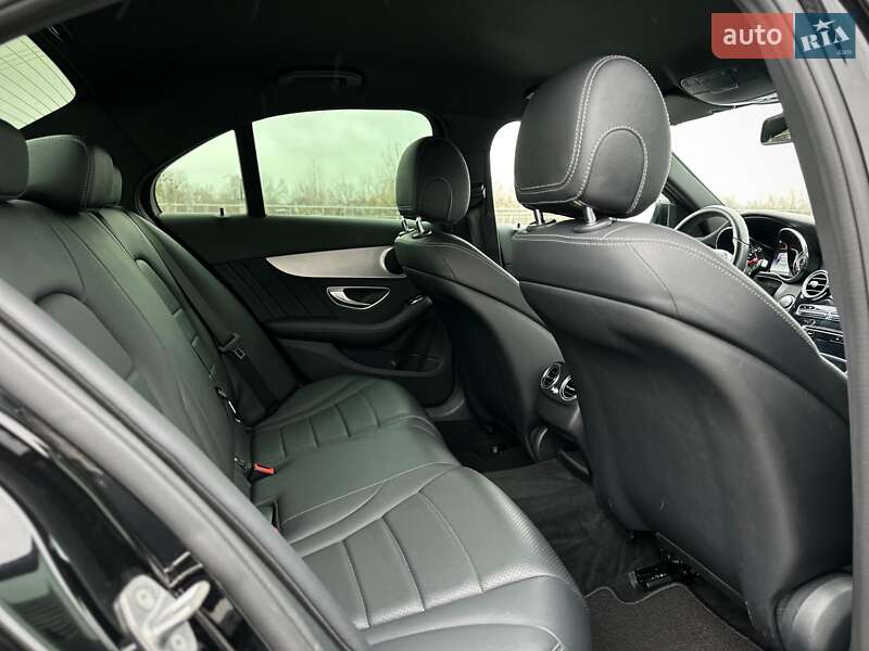 Седан Mercedes-Benz C-Class 2017 в Киеве фото 32 Седан Mercedes-Benz C-Class 2017 в Киеве