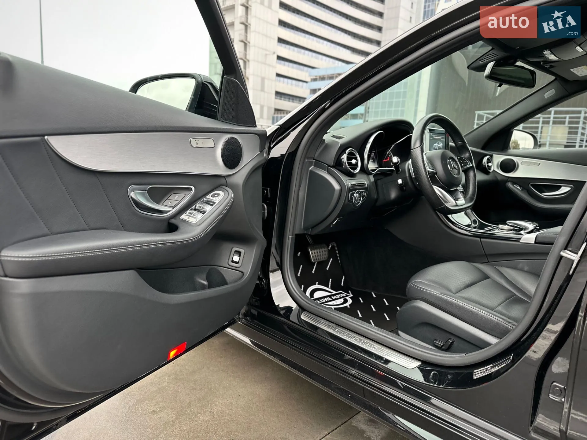 2017 Mercedes-Benz C-klasse - мініатюра 24