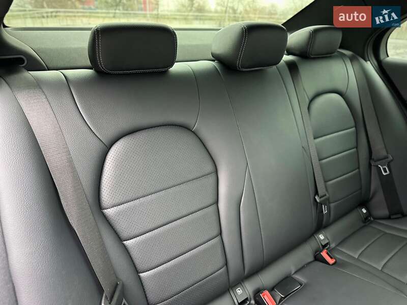 Седан Mercedes-Benz C-Class 2017 в Киеве фото 86 Седан Mercedes-Benz C-Class 2017 в Киеве