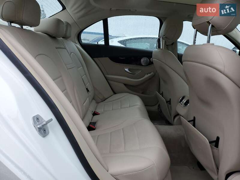 Седан Mercedes-Benz C-Class 2015 в Хмельницком