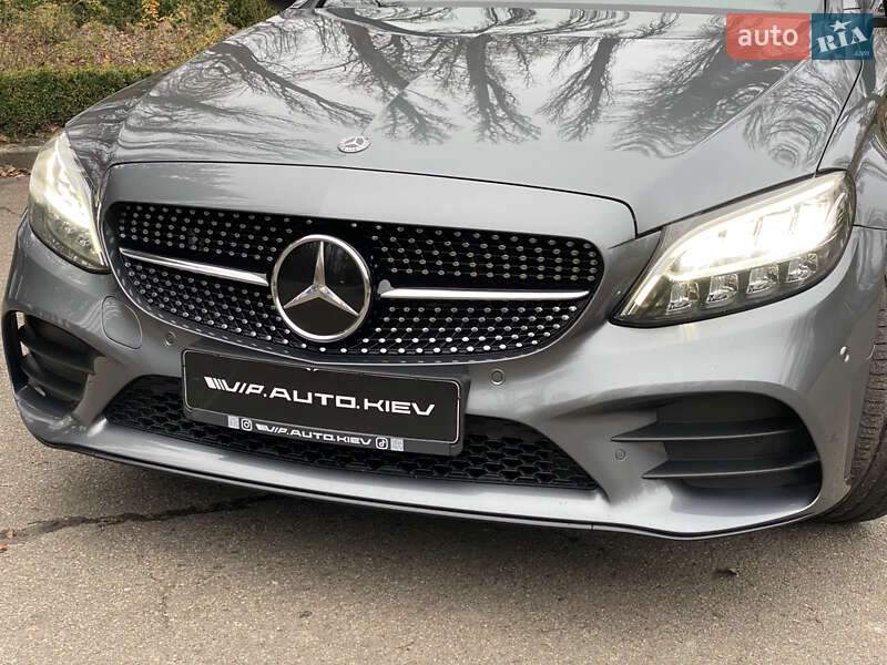 Універсал Mercedes-Benz C-Class 2018 в Києві