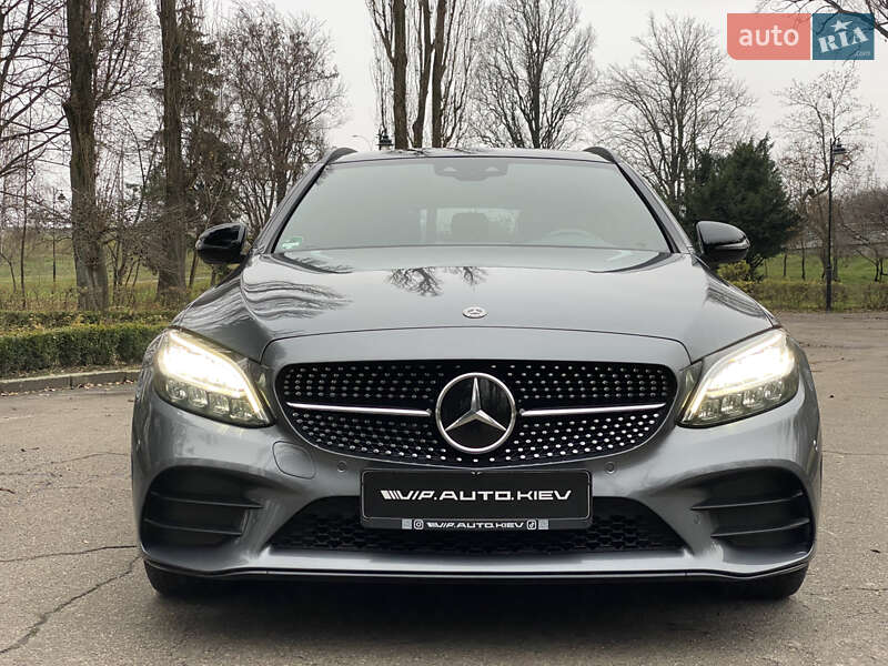 Універсал Mercedes-Benz C-Class 2018 в Києві