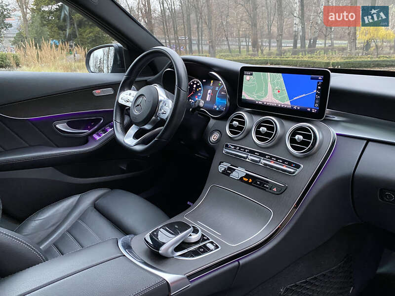 Універсал Mercedes-Benz C-Class 2018 в Києві