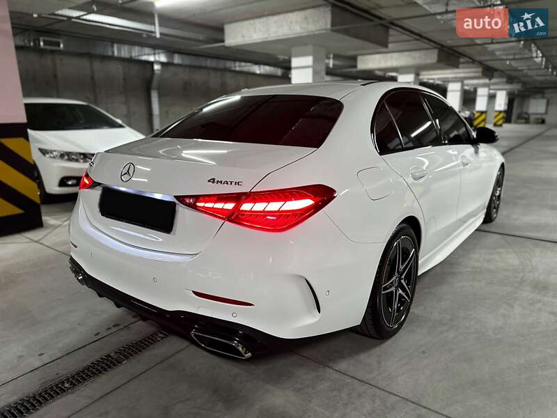 Седан Mercedes-Benz C-Class 2022 в Днепре