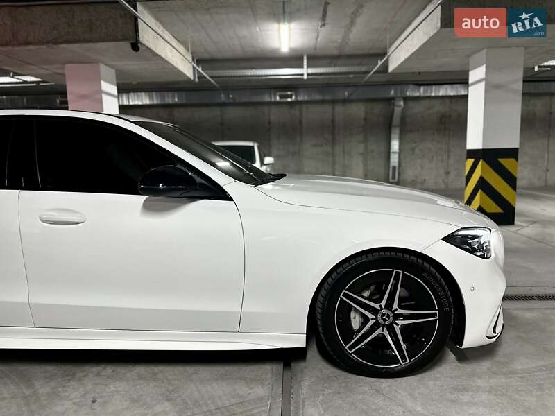 Седан Mercedes-Benz C-Class 2022 в Днепре