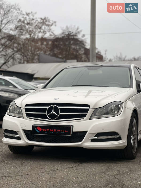 Mercedes-Benz C-Class 2013